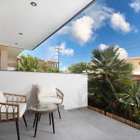Victory Vip Apartments Kallithea  Экстерьер фото